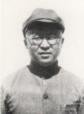 1950年，山东一犯人被接到北京，随后就成国家干部，他是谁？