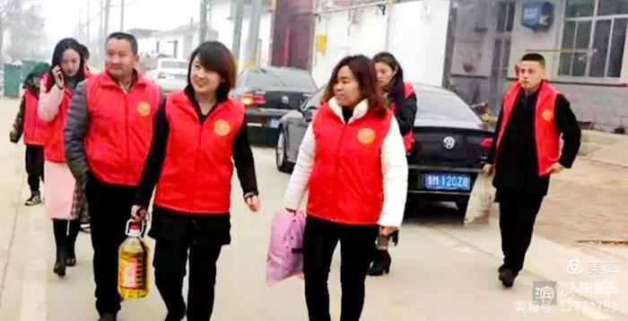 德正社工让慈善之光温暖社会弱势群体