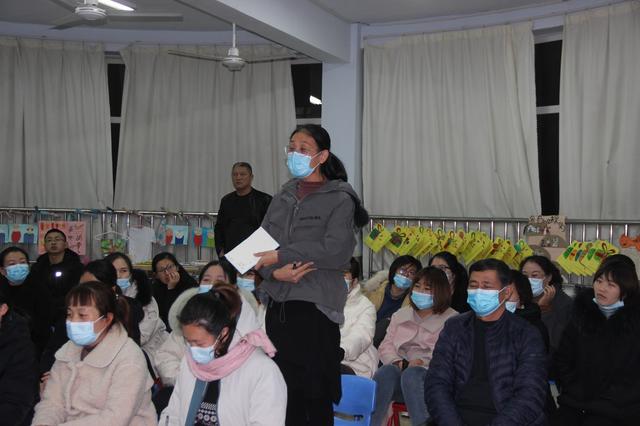 无棣县第三实验小学把“课堂”搬进社区