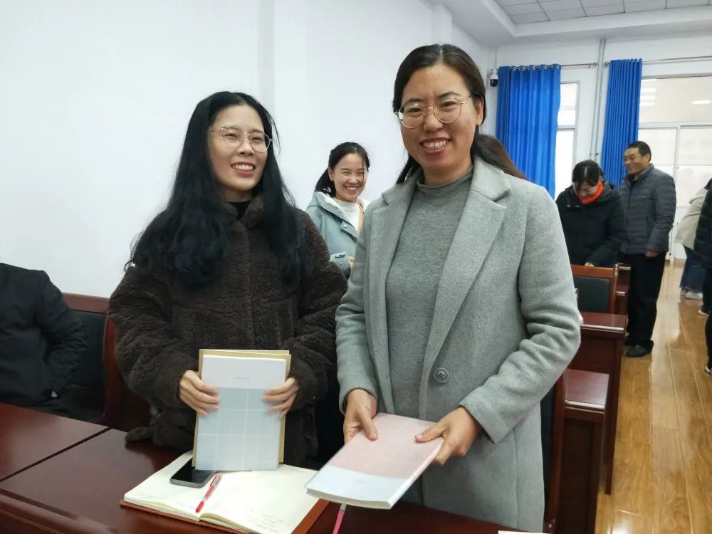 无棣一中61级高一新教师拜师收徒仪式