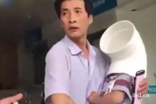 危险！孩子又又又被卡住了！这些安全知识家长需要知道…